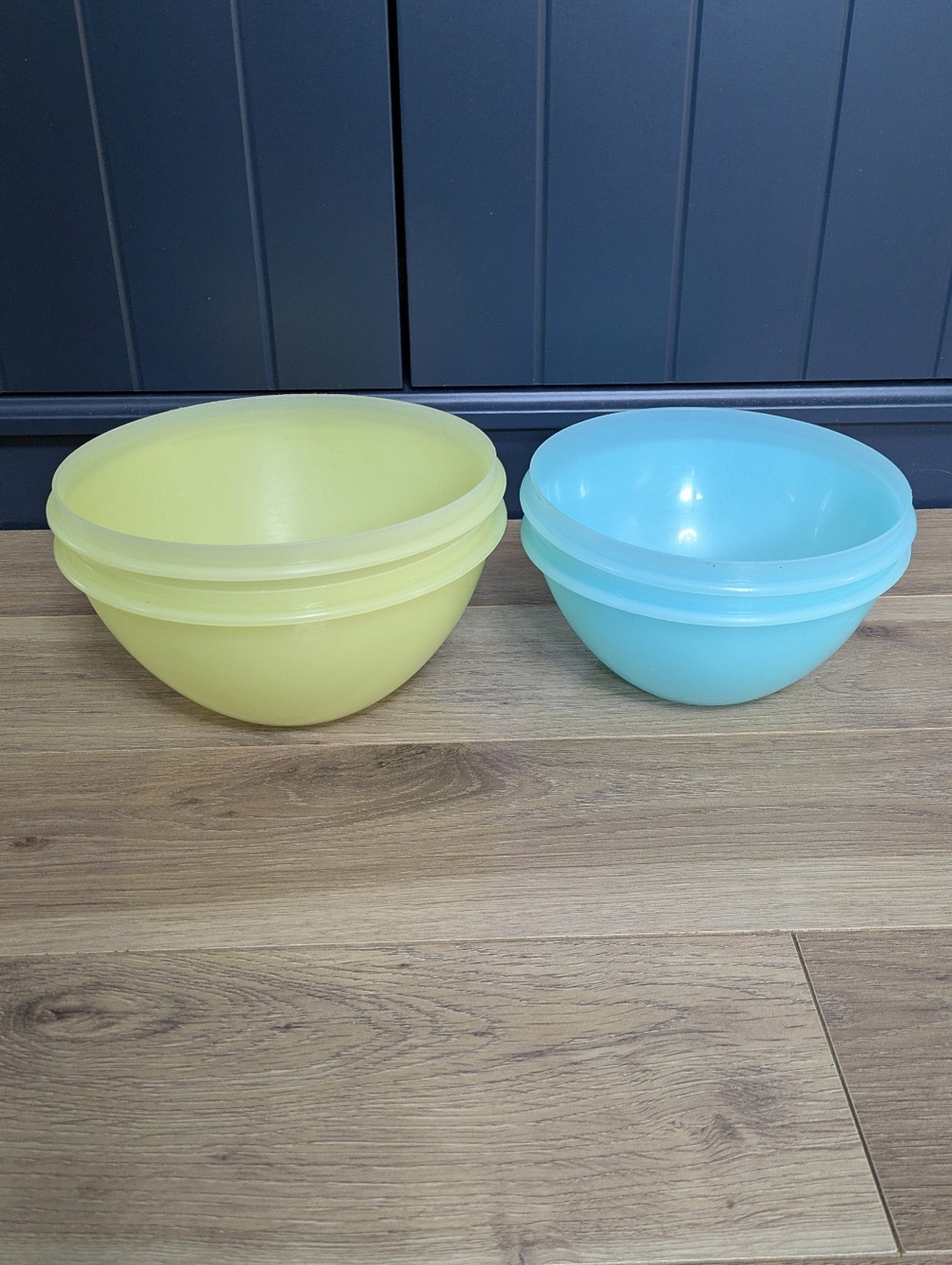 **3/$16 SALE - Set of Four Vintage Yellow and Aqua Tupperware Wonderlier Bowls
